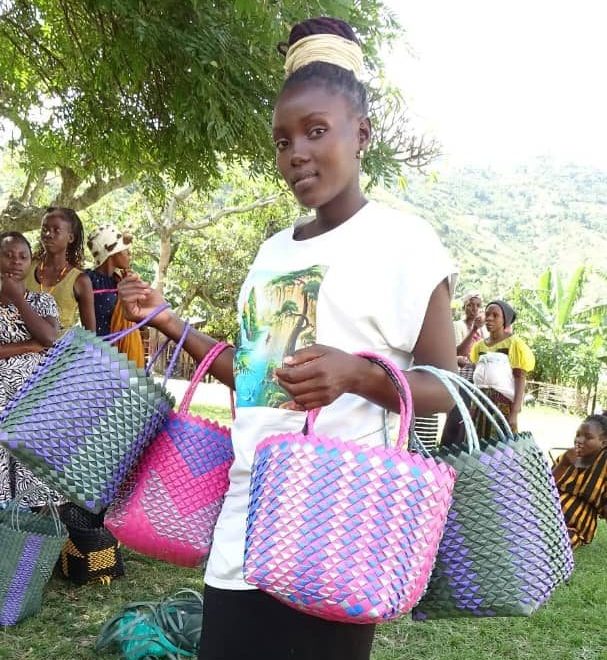 Women building income through SPES For Community entrepreneurship support.
